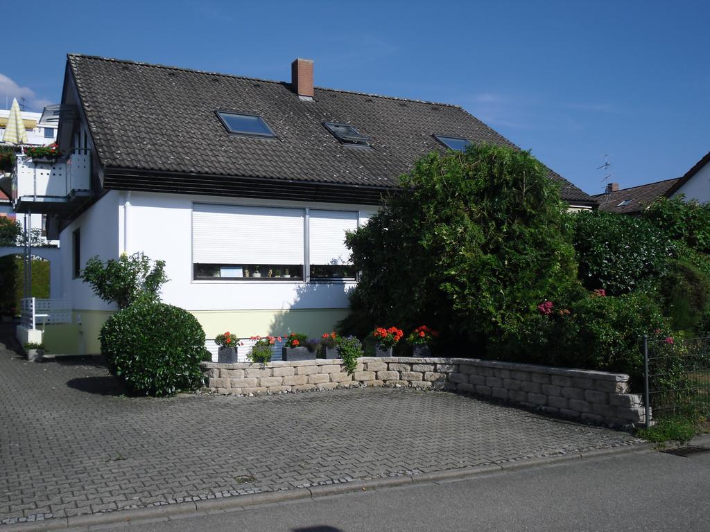Ferienwohnung Am Bodensee 울딘겐물호펜 객실 사진